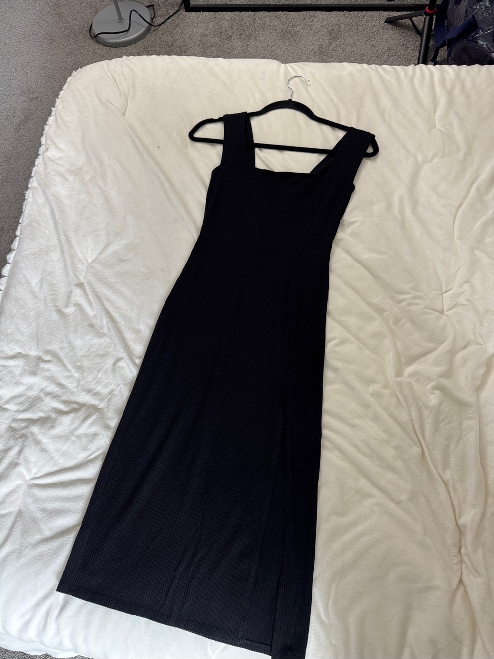 reformation Black Ribbed Square-Neck Midi Dress size small